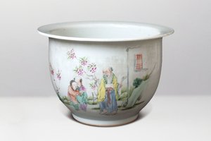 晚清‧粉彩人物紋花盆
